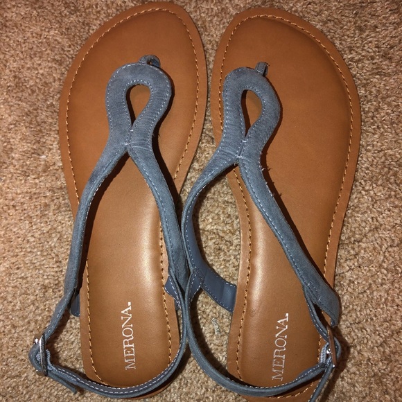 Merona Shoes - Women’s blue Merona sandals - size 8.5